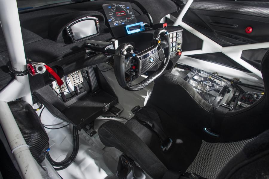  BMW M6 GT3 (F13) 2015 года  (фото 51 из 51)